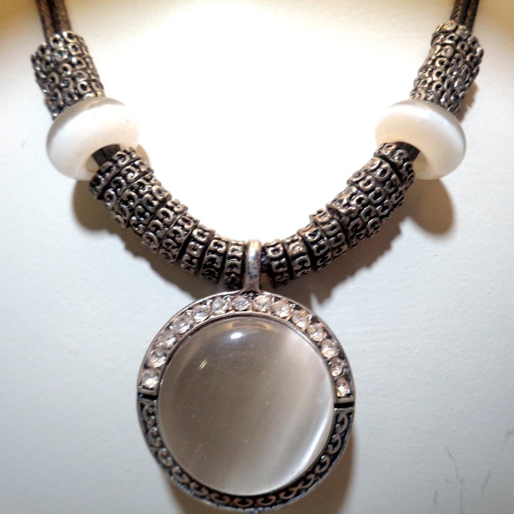 Vantage Big Round Shape Natural Monstone Necklace